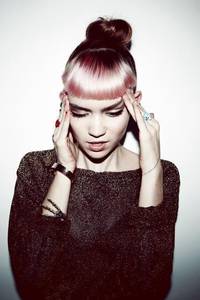 Grimes Scrapped Her Album Because The Material Was 'Depressing'